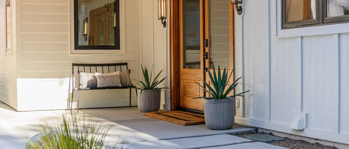 Gordon Construction residential remodel entryway